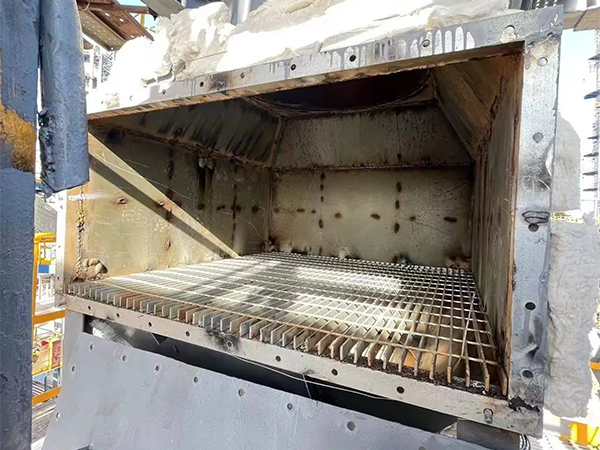 6745342db3618.jpg 貴金屬CO催化劑裝填.jpg